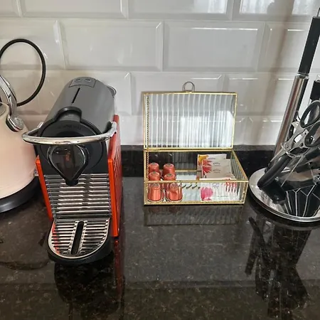Holidays Host